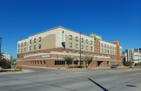 Holiday Inn Omaha Downtown - Airport, an IHG Hotel